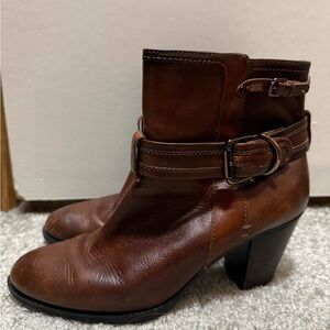 Sofft Chestnut Leather Heeled Boots